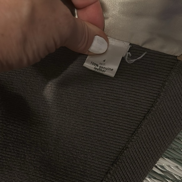 CUT25 BY YIGAL AZROUËL size4
Asymmetrical Leather Jacket. - Picture 6 of 9